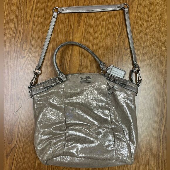 Coach B1293-18942 Large Lindsay Satchel Metallic Bag - Picture 1 of 16